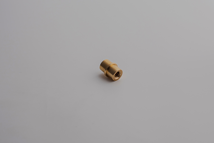 自動（dòng）車床加（jiā）工件